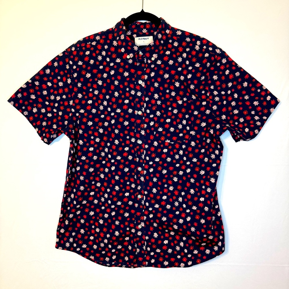 Old Navy Blue and Red Casual Button Down Shirt A5